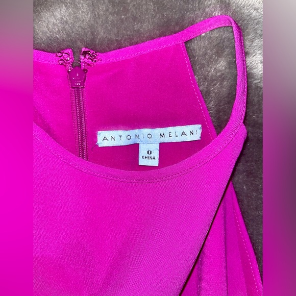 Antonio Melani Jumpsuit Romper Purple. Size Zero. Legs slit above ankle. - Picture 3 of 4